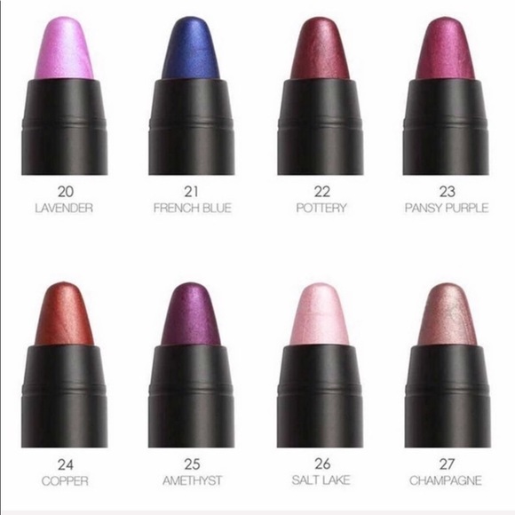 *LAST* NEW #25 Amethyst Purple Creamy Lip Crayon - Picture 6 of 8